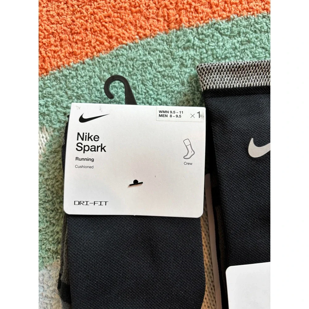 Nike Spark Cushioned Crew Running Socks Mens 8-9.5 WMN 9.5-11 Black‎ Dri-FIT